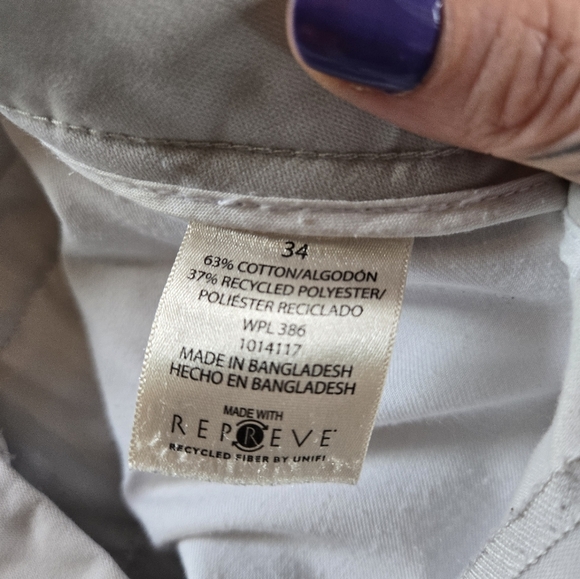 Repreve | Men's Beige Shorts, Size 34 - Picture 6 of 6